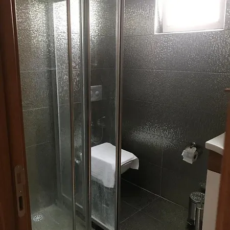 Bed & Breakfast Ikizler Apart
