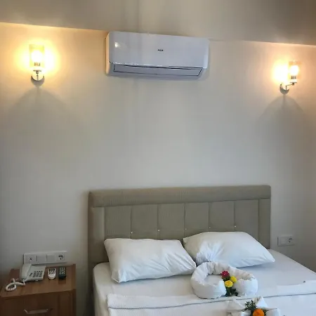 فندق مبيت وإفطار Ikizler Apart ألانيا