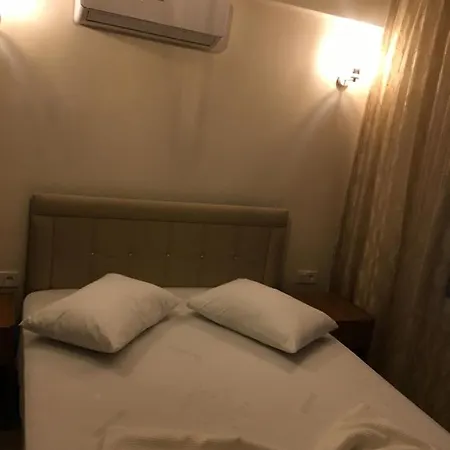 فندق مبيت وإفطار Ikizler Apart ألانيا